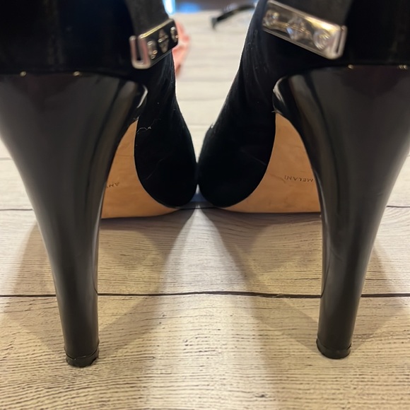 Antonio Melani Heels Size 9 - Picture 6 of 8